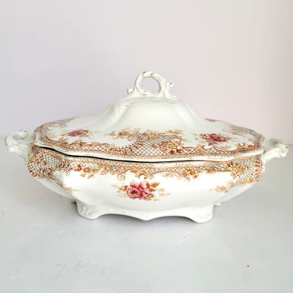 Antique T&R Boote Covered Vegetable Dish Rosebud Semi Porcelain Cottagecore - Picture 6 of 16